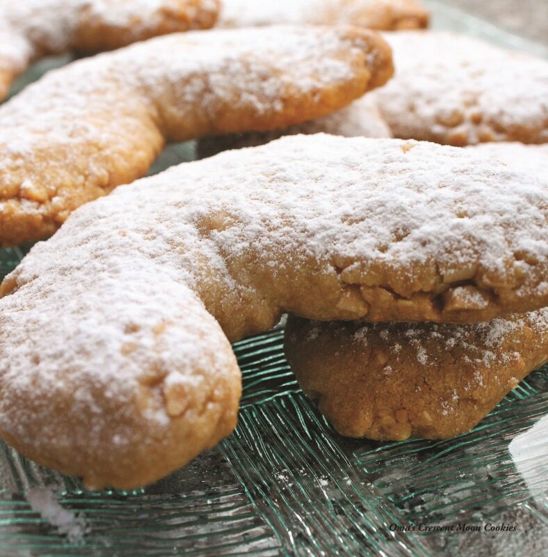 oma's crescent moon cookies