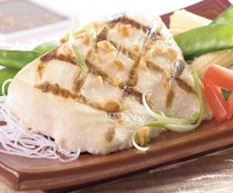 Cross Grilled Mahi Mahi With Mushroom and Tomato Sauce