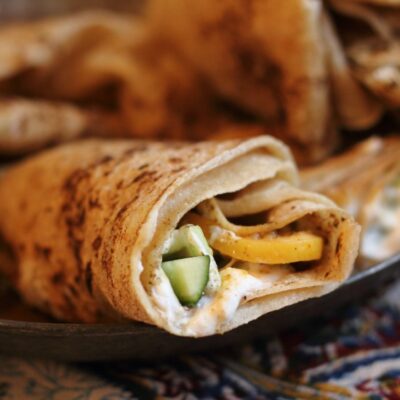 cucumber laffa sandwiches