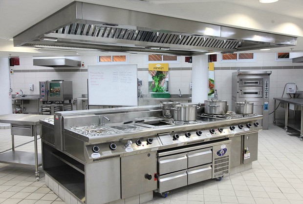 dan hotel kosher cooking school