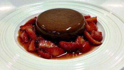 Dark Choc Panna Cotta with Balsamic Strawberries2013-06-12 14.13.17