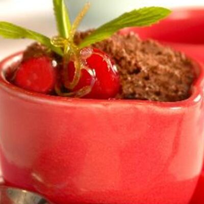 Dark chocolate mousse with cranberries & lime