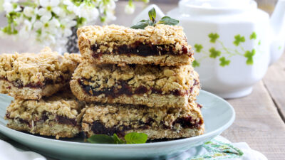 Date And Fig Bars