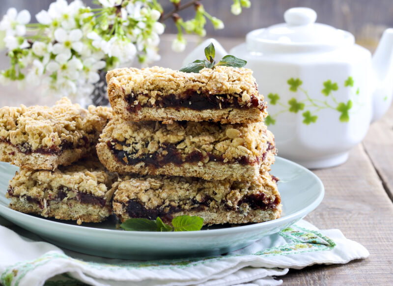 Date And Fig Bars