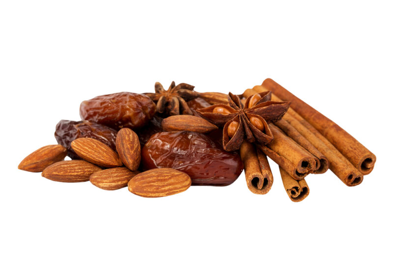 date nut and cinnamon squares.jpg