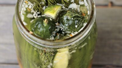 Deli Dill Pickles