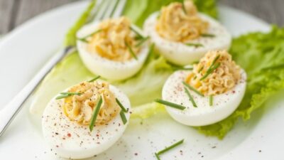 deviled eggs with chives