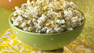 Dilly Lemon Munch Popcorn