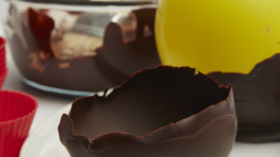 Edible chocolate bowls
