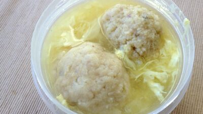 egg drop matzoton soup