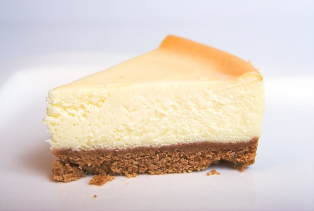 eggnog-cheesecake
