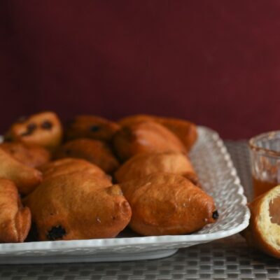 emilia romano style friend raisin cinnamon bread bites