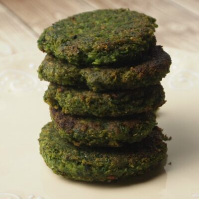 fava spinach cakes