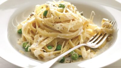 Fettuccine Alfredo with Peas