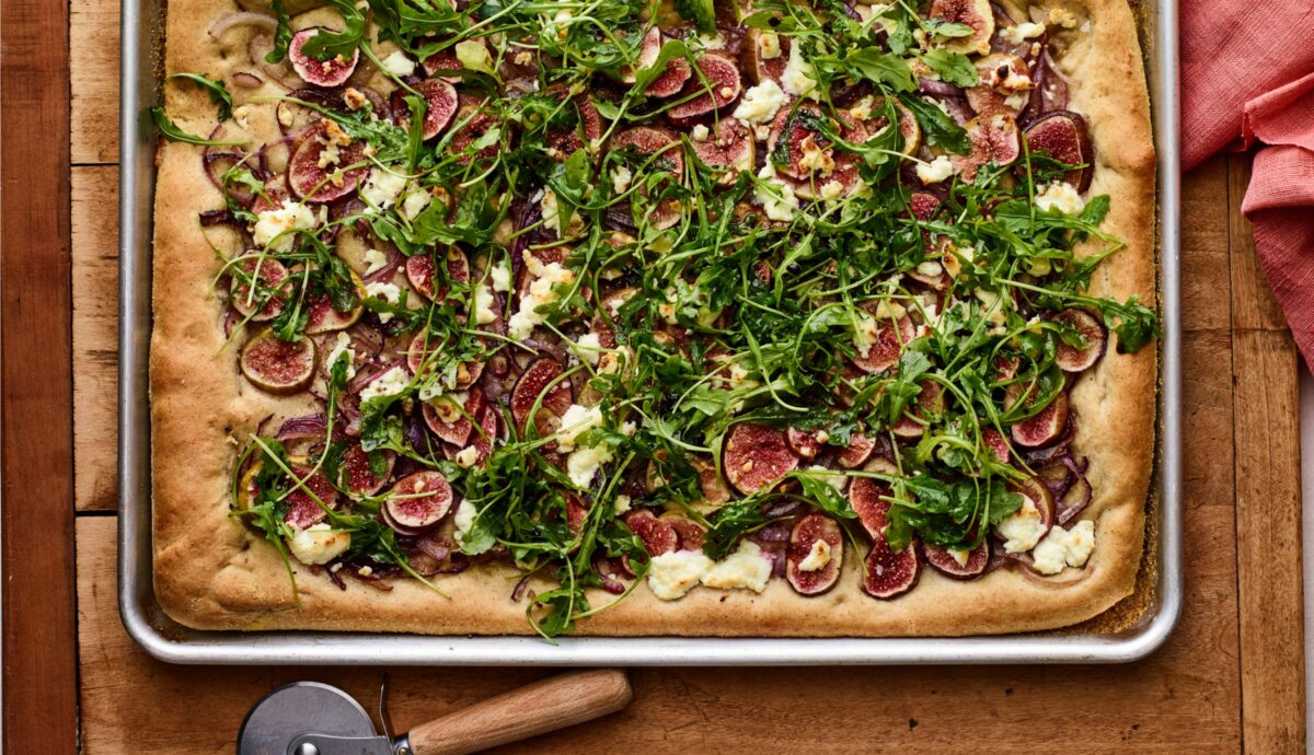 Fig Goat Cheese Rye Pizza