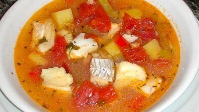 Fish and Tomato Chowder