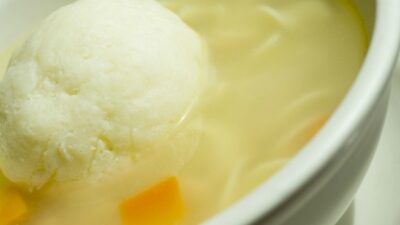 flufy matza ball