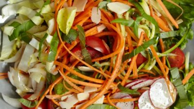 Fresh Basil Salad