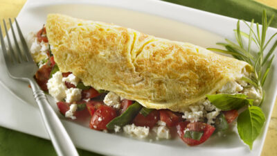 Fresh Spinach and Sweet Tomato Omelet with Feta