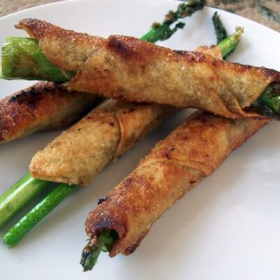 fried-asparagus-rolls