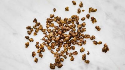 FRIED CAPERS GARNISH