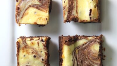 passover fudgy cream cheese brownies