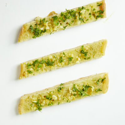 GARLIC BREAD