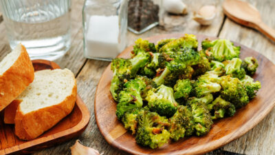 garlicky broccoli