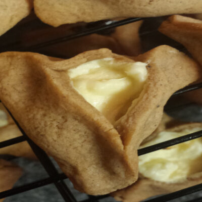 Ginger Cream Hamantaschen_JOKtaster.jpg
