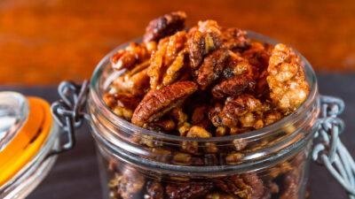 Ginger Spicy Nuts