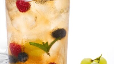 gingered fruit punch
