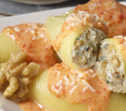 Gorgonzola & Walnut Stuffed Shells