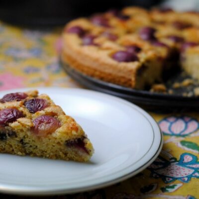 Red Grape Cake