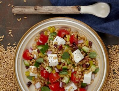 greek wheat berry salad