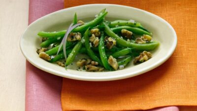 Green Bean Salad with Walnuts