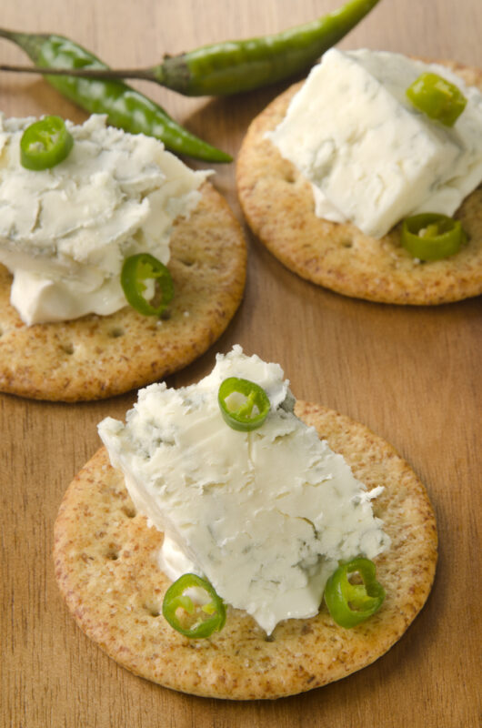green chili cheese ball.jpg