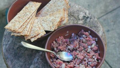 grow and behold beef tartar