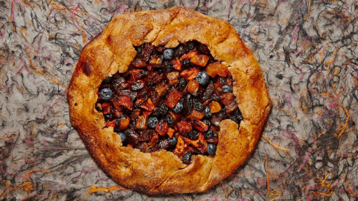 FRESH AND DRIED FRUIT GALETTE