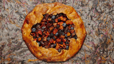 FRESH AND DRIED FRUIT GALETTE