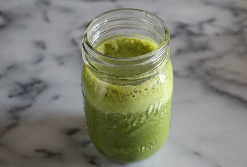 healthy green smoothie