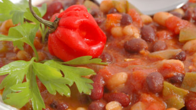 Heart Healthy Vegetarian Chili &ndash; Pressure Cooker