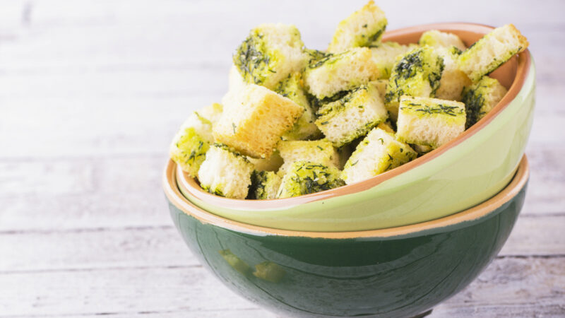 Herbed croutons