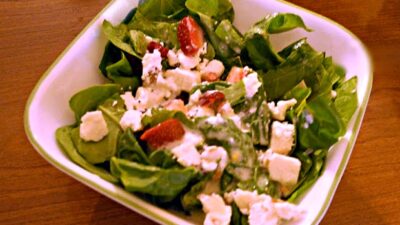 honey almond strawberry spinach salad