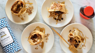 honey apple strudel