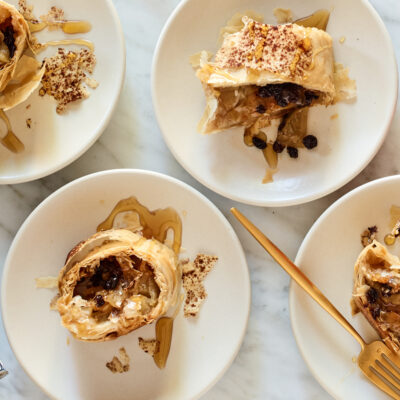 honey apple strudel