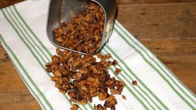 honey-rosemary-roasted-walnuts