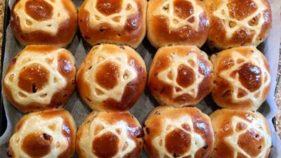 Magen David Buns
