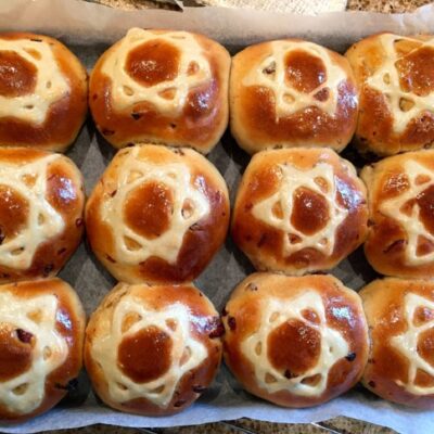 Magen David Buns