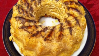 elegant sweet and peppery noodle kugel