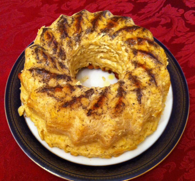 elegant sweet and peppery noodle kugel